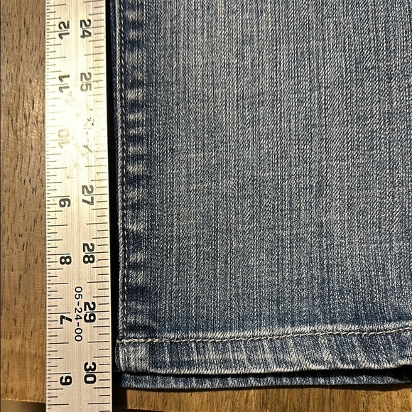 Vigoss Blue Boot Cut Jeans with Vintage-Inspired Fading . Sz 7 - Picture 10 of 12